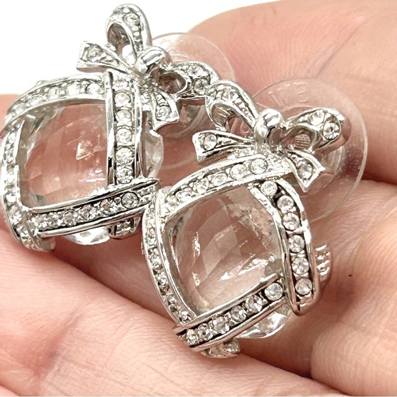 Swarovski Crystal Millenial Bow Earrings - Picture 2 of 4